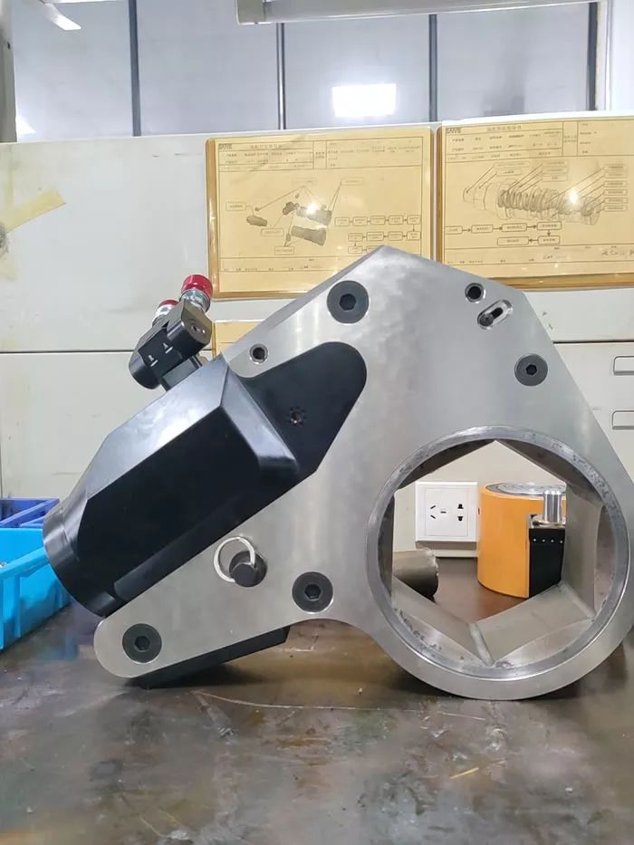 Low Profile Hollow Hydraulic Torque Wren-122.webp Low Profile Hollow Hydraulic Torque Wren-122.webp